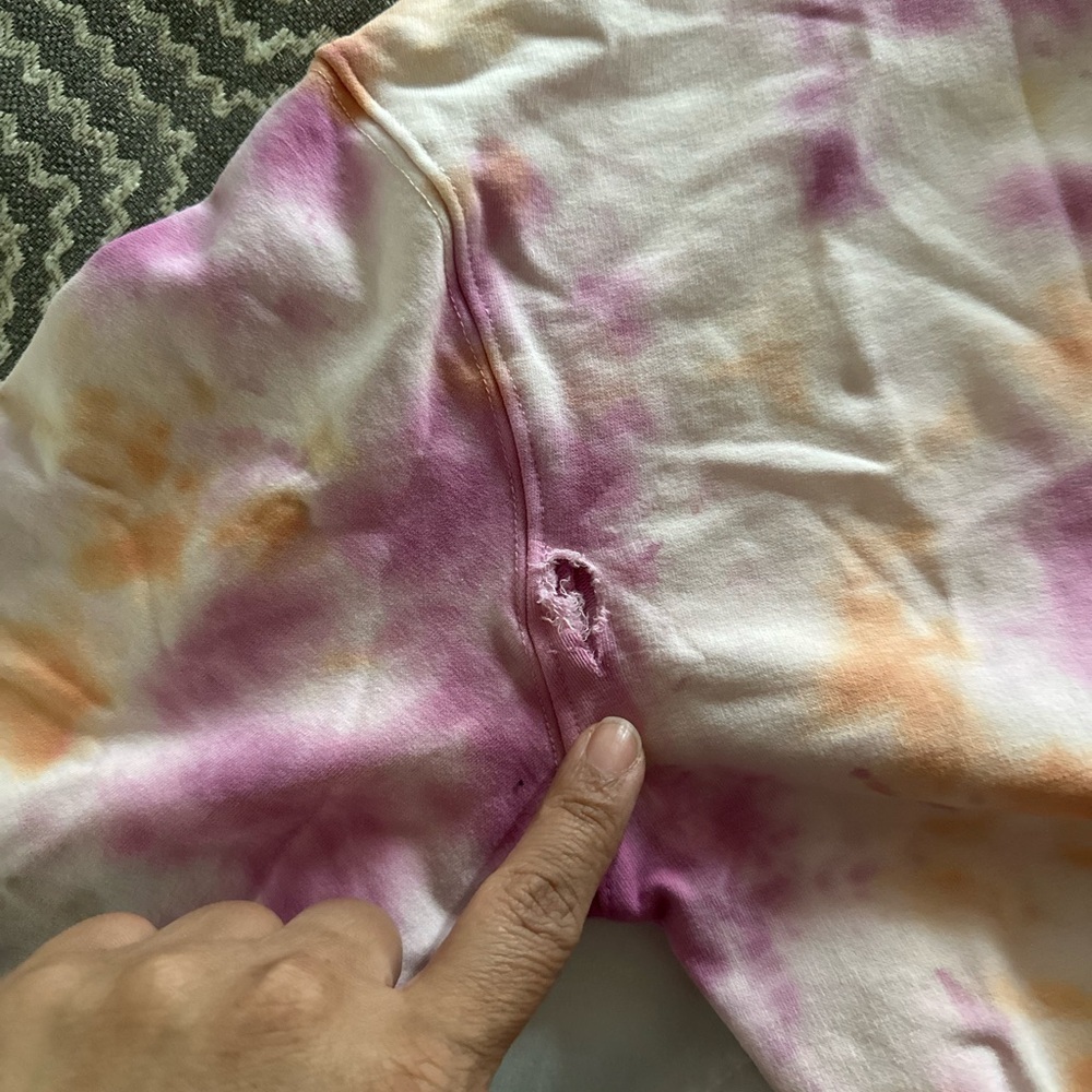 Kut from the Kloth Tie Dye Sweater  GG1 - Picture 6 of 6